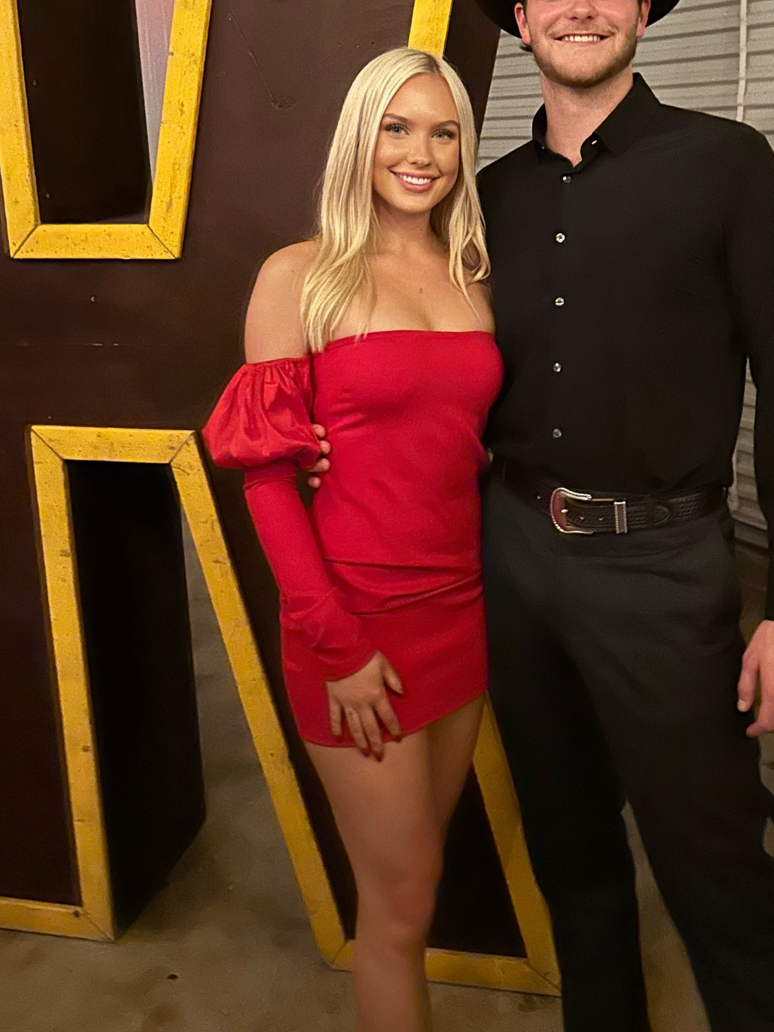 Banquet!!



#revolve #minidress #semiformaldress