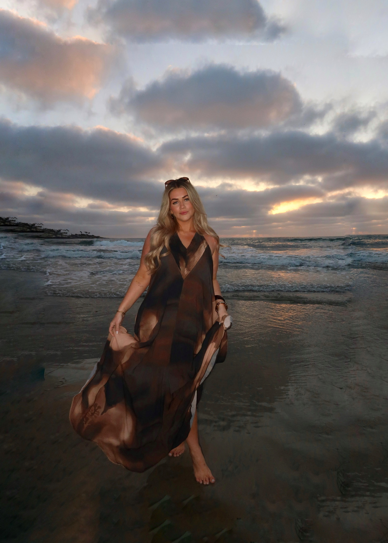 Stunning dress for vacay🤎 has an open back

Dress- medium 

#LTKMidsize #LTKStyleTip #LTKSummerEdit