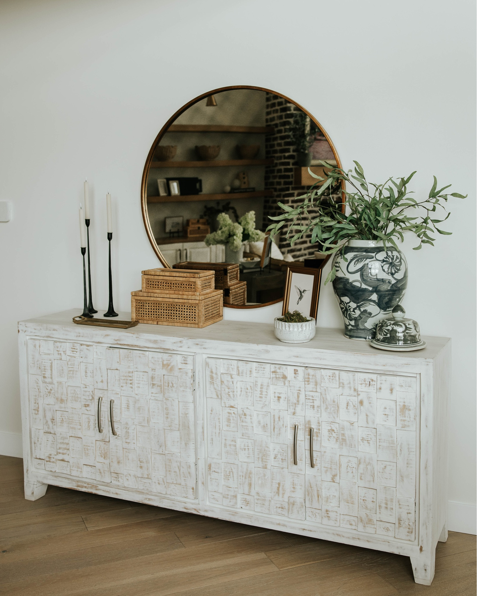 my partner code BETSY will give 30% off at the crowded table co ♥️

#LTKSaleAlert #LTKHome #LTKSeasonal