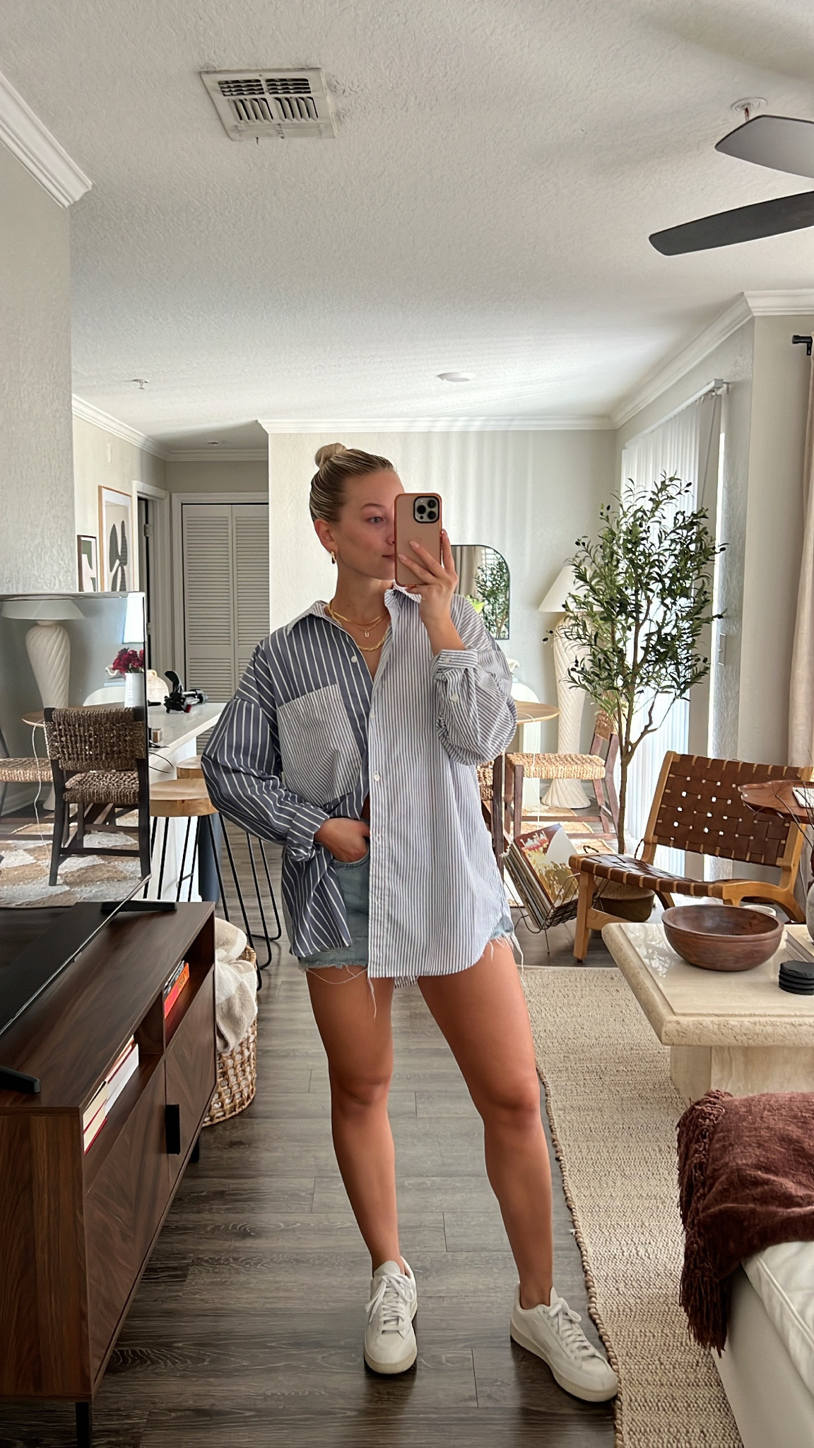 Abercrombie style, oversized shirt, oversized button up shirt, oversized striped shirt, agolde jean shorts, agolde shorts, denim shorts, jean shorts, veja sneakers, all white sneakers, spring fashion 2023, spring fashion trends, summer outfits, summer fashion 2023