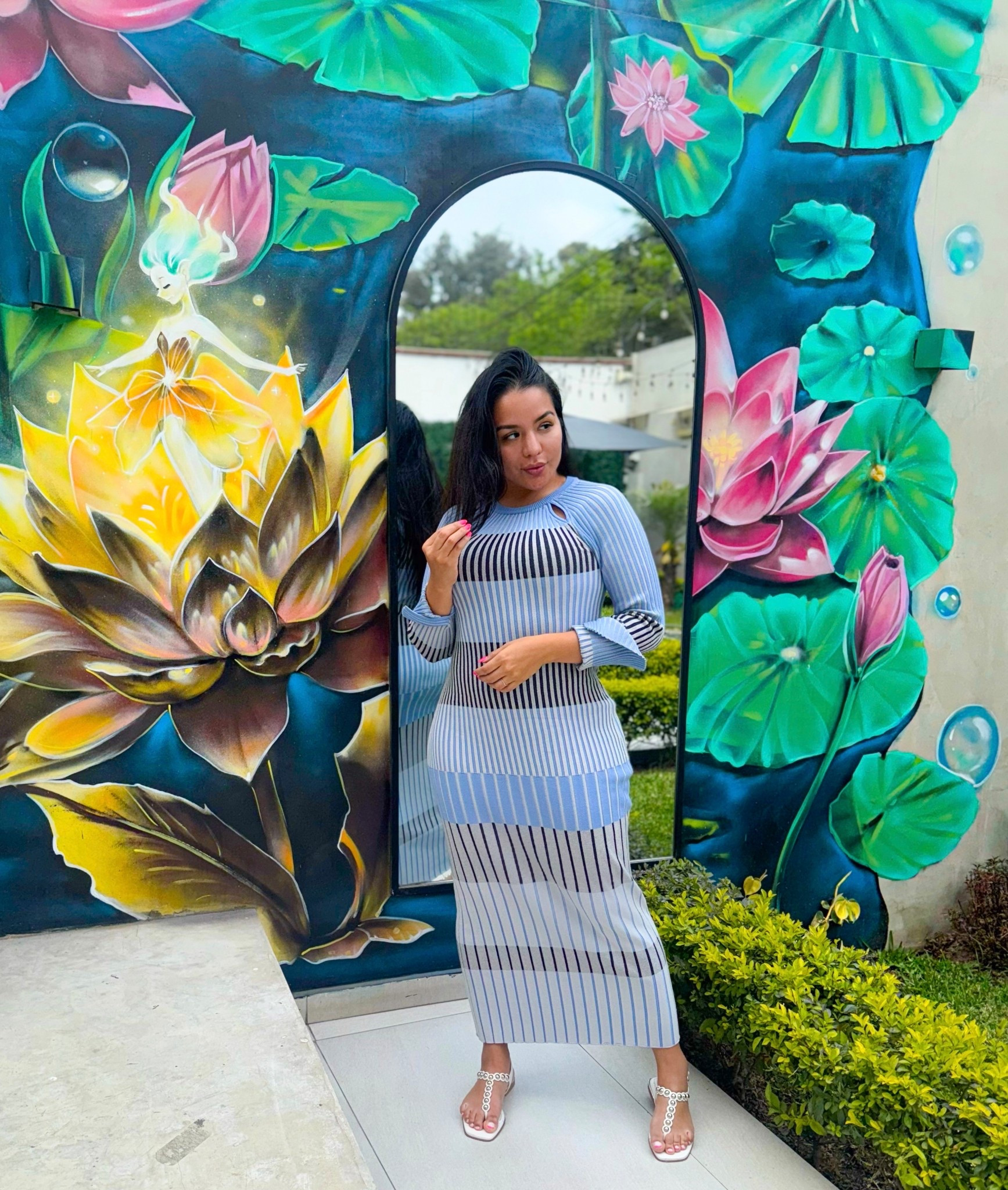 Im a size medium and got a XS because they stretch so much! 

#LTKgrwm #LTKfitnessgoals #LTKdayinmylife