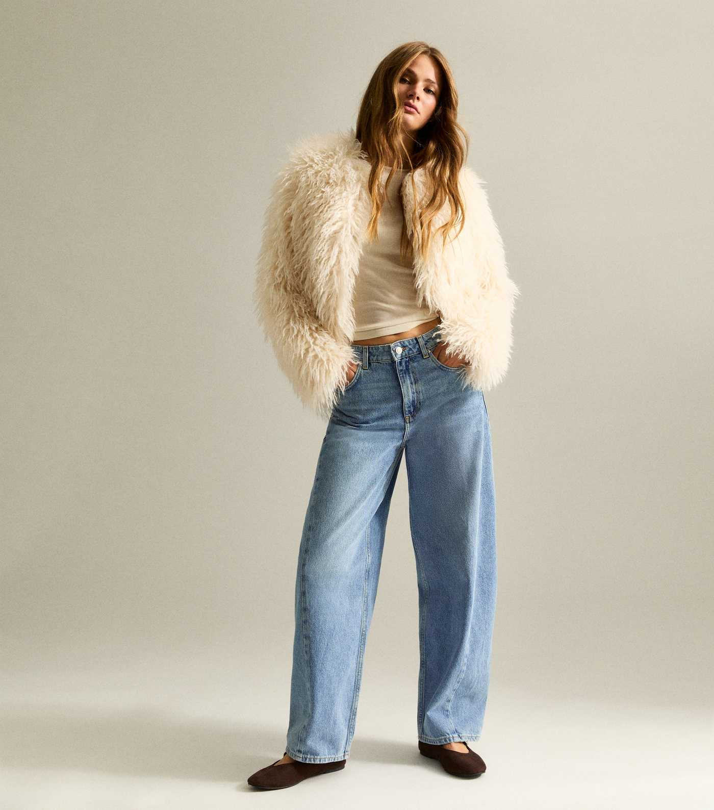 Blue Washed Barrel Leg Jeans | New Look | New Look (UK)