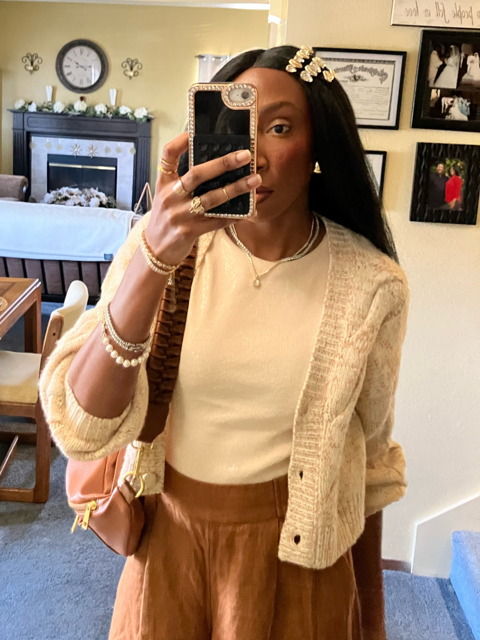 Linen wide leg pants and sequins bodysuit 

Get 15% off of Melinda Maria Jewelry with code TIFFANY

#LTKstyletip