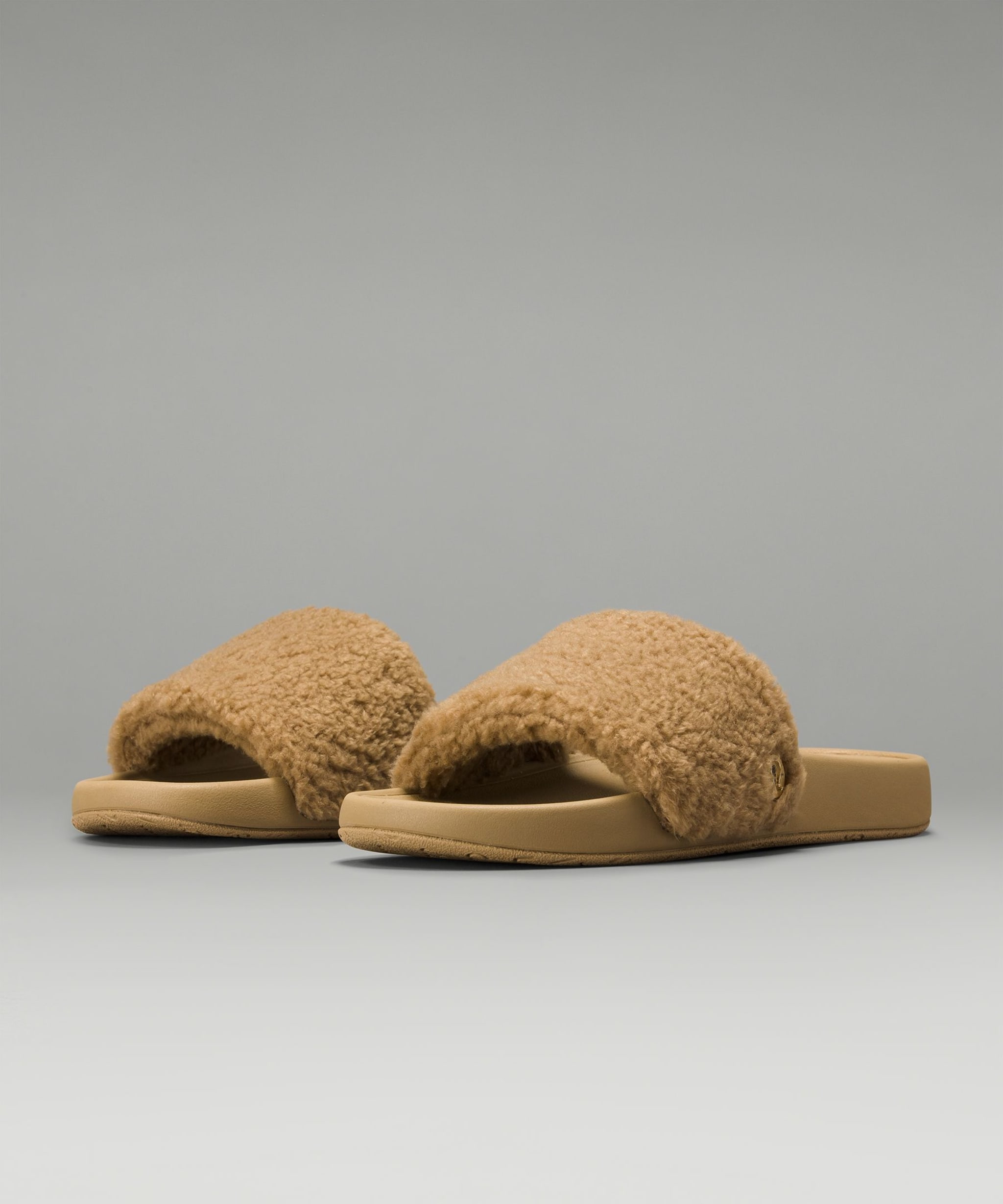 Women's Fleece Restfeel Slide - Resale | Lululemon (US)