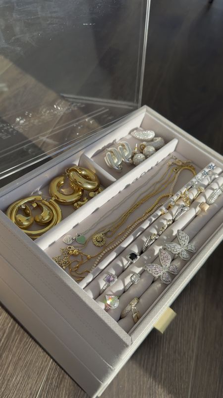 the BEST jewelry organizers I’ve ever used! Love that you can customize the layers to fit your needs and purchase new ones as your collection grows 🤍

When you shop the “Stackers Classic Jewelry Collection” product, you can select different layers! In this I’m using the ring and bracelet tray, 25 section tray, deep 3 section, and deep accessory drawer.

#LTKMostLoved #LTKfindsunder50 #LTKGiftGuide