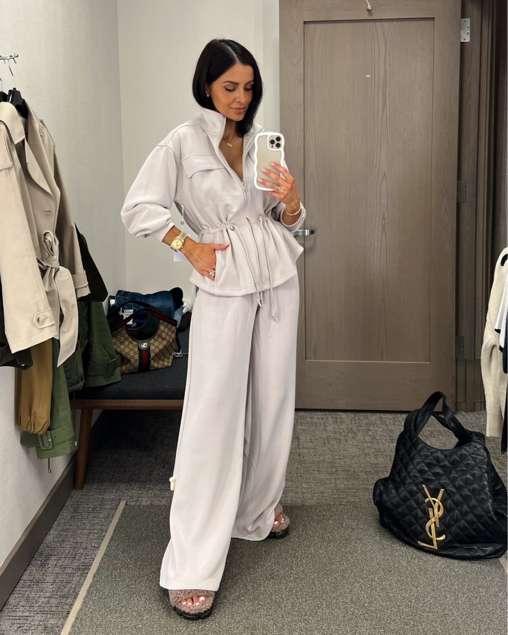 Fall loungewear set for school drop offs, travel days and beyond.
Nordstrom Zella jacket
Nordstrom Zella pants

#LTKOver40 #LTKmomlife #LTKActive