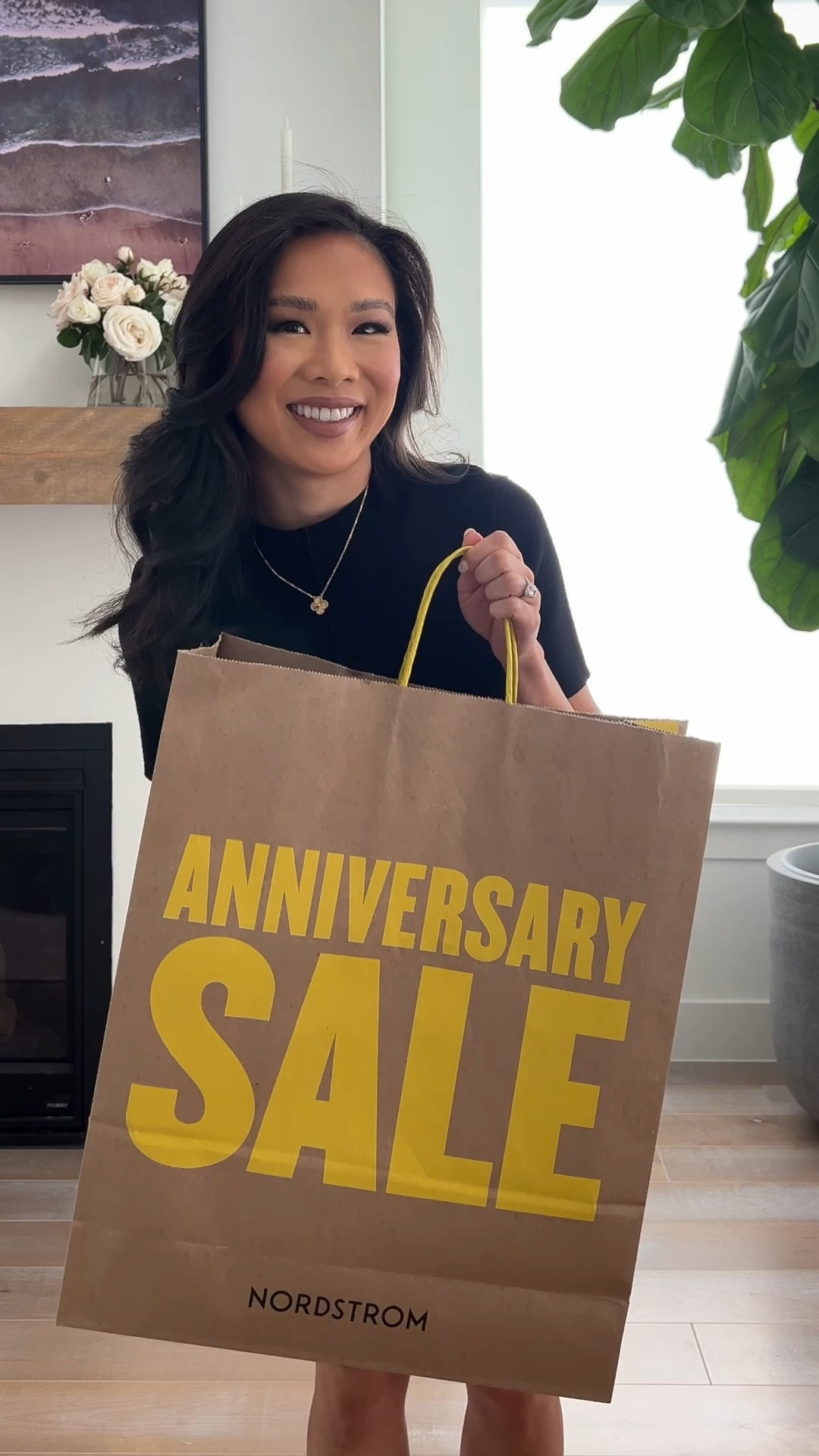 What my favorite items I got from the Nordstrom Anniversary sale are! Love my black workwear appropriate fitted dress, black booties, black leather jacket, dark wash jeans and my new ballet flats 

#LTKStyleTip #LTKxNSale #LTKSaleAlert