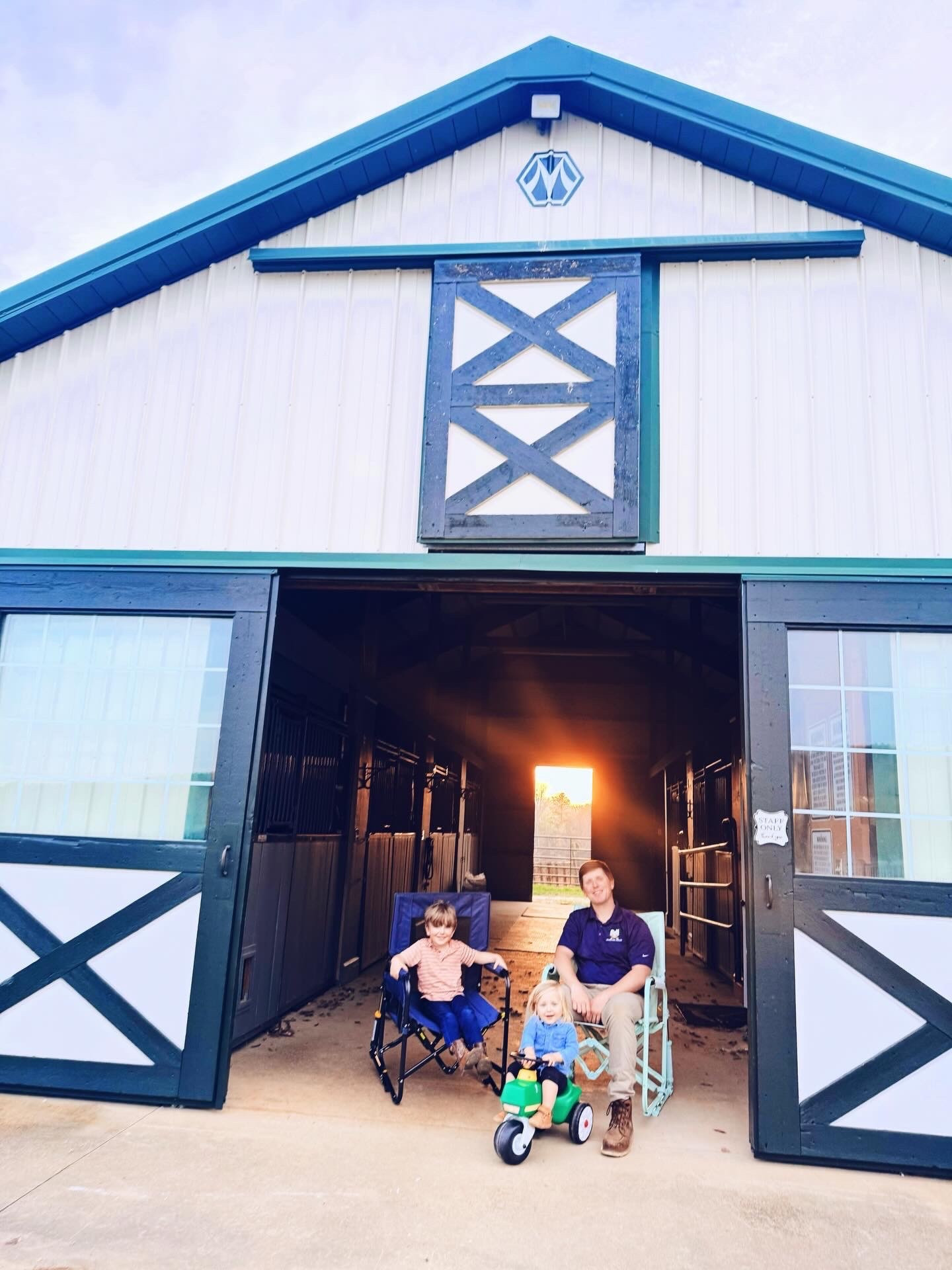 These country boys 🤠🌾 and I sure do loveee these #gifted 🏷️ chairs 🪑 we recently received 📦 from @gcioutdoor // @maven.reach !! 🙌🏽 Perfect for all the spring 💐 and summer ☀️ days ahead - so versatile, portable, and easy to carry wherever you go 🛻 from tball practices 🧢 and games ⚾️, to life around the farm 🚜 (bring on the summer sprinkler 💦 and cookouts 🍔), and so much more!! 🐴🌼 Linked 🔗 these exact GCI Outdoor Stowaway Rocker Chairs 🤍 over on my LTKit shop 🛒 for y’all to be able to shop there!! 🫶🏽🌳🌾✨ #giftedcollab #gcicollaboration #FrontRowSeatToLife #YourComfortZone 