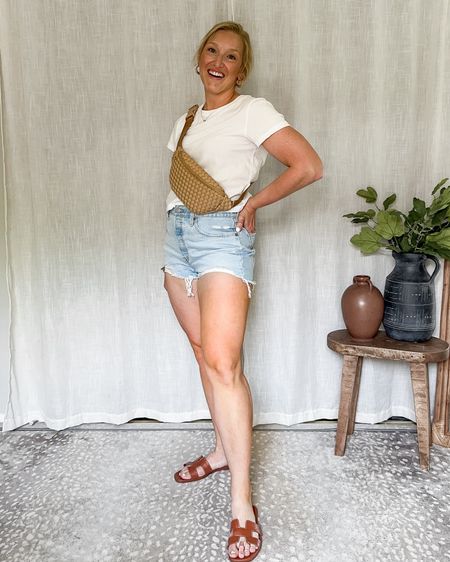4 ways to style Jean Shorts & Tshirt! ✨

Top - wearing size M. This super soft, boxy Tee is perfect to wear with high-waisted pants and comes in lots of colors! I love the fit!

Denim - wearing size 30 (two sizes up from my normal size) these are true denim and are so flattering! They are on the shorter size if you like more length to your shorts! 👖

#LTKMidsize #LTKSeasonal #LTKFindsUnder50