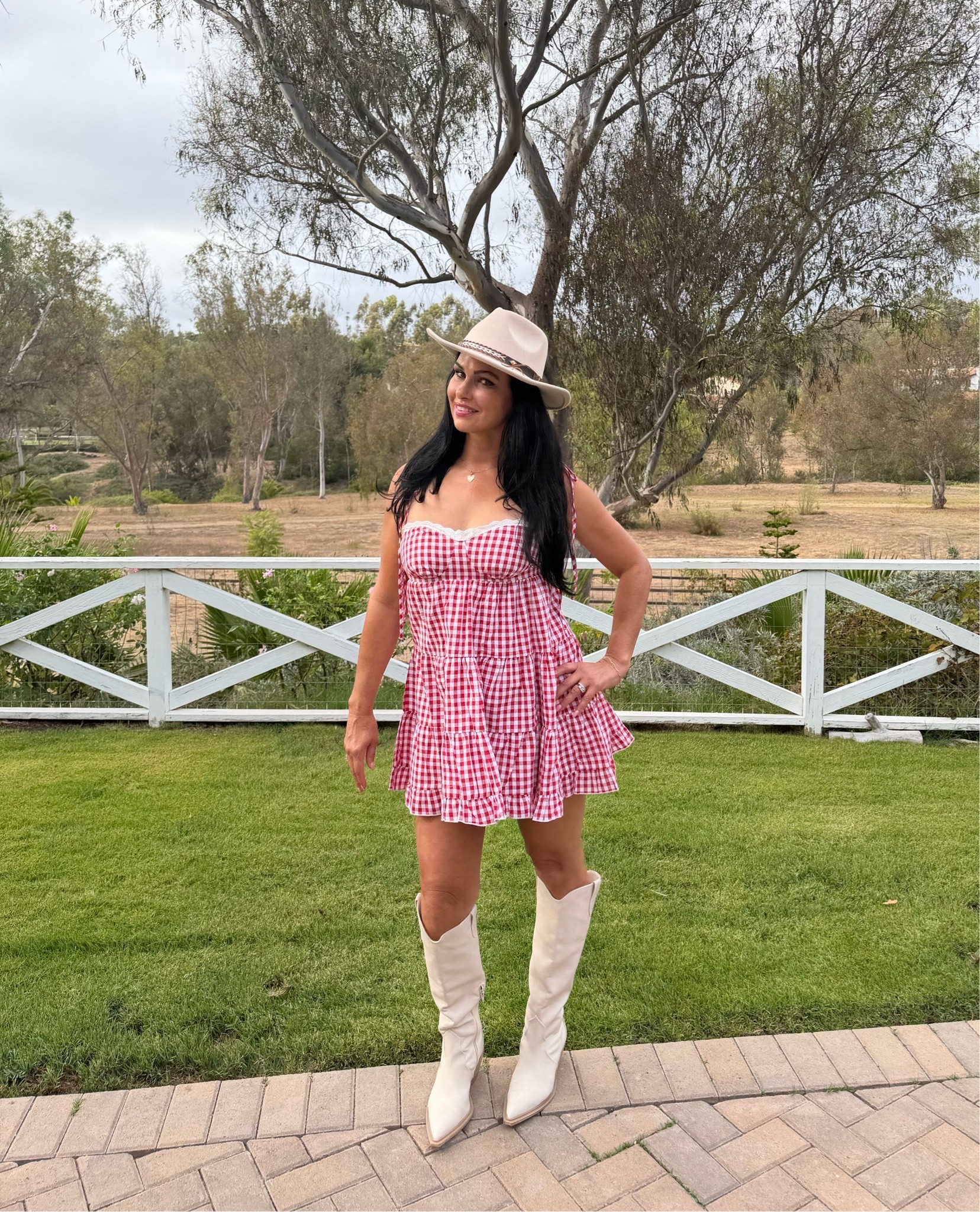 I ❤️ a cute gingham mini dress!

For a western dinner I paired this cute red western dress with a western hat and cowgirl boots. 
#countryconcertoutfits #falldresses #fallfashionhaul
#datenightoutfits #westernboots

#LTKootd #LTKdayinmylife #LTKgrwm