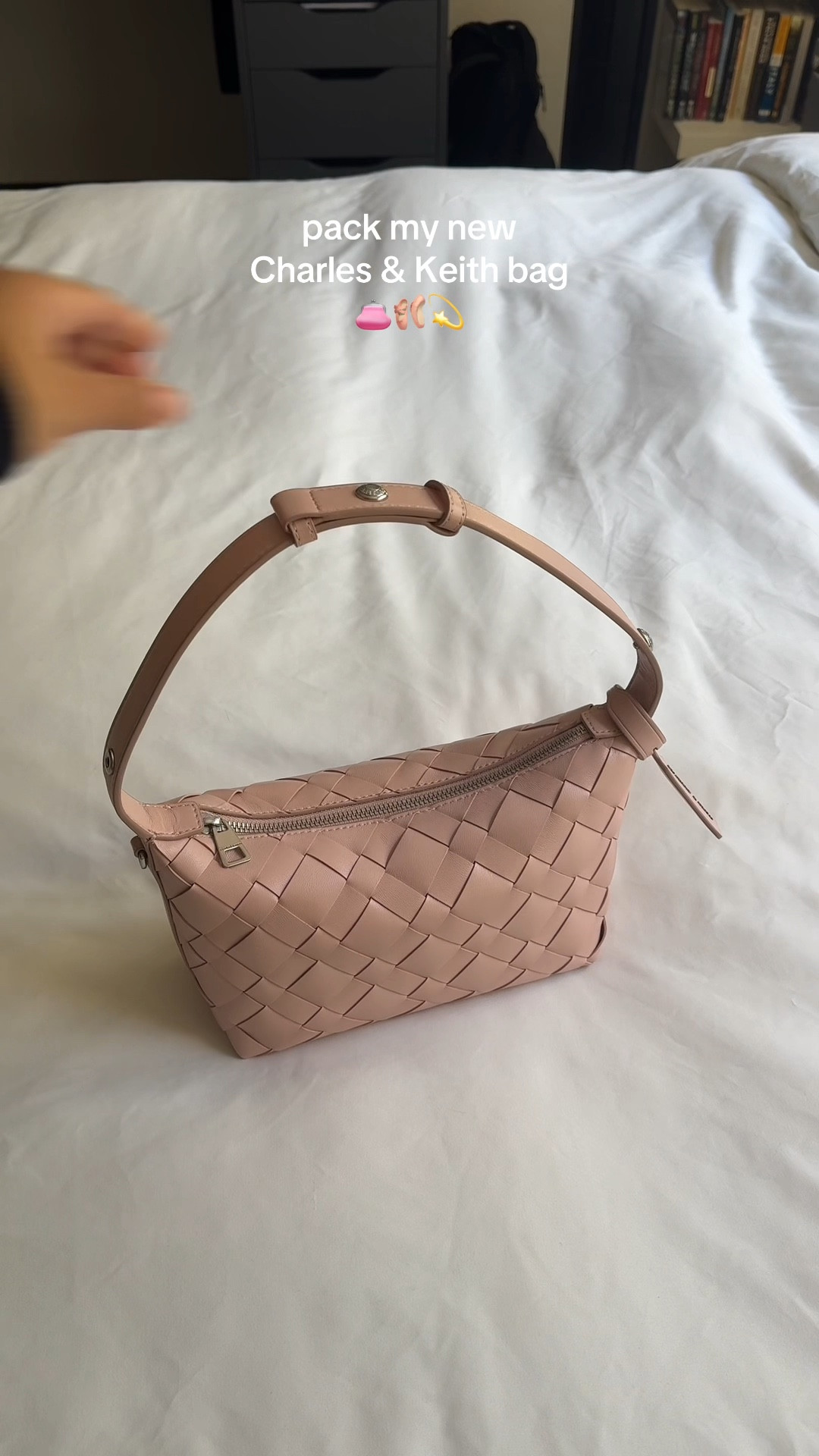 Charles & Keith bag!!