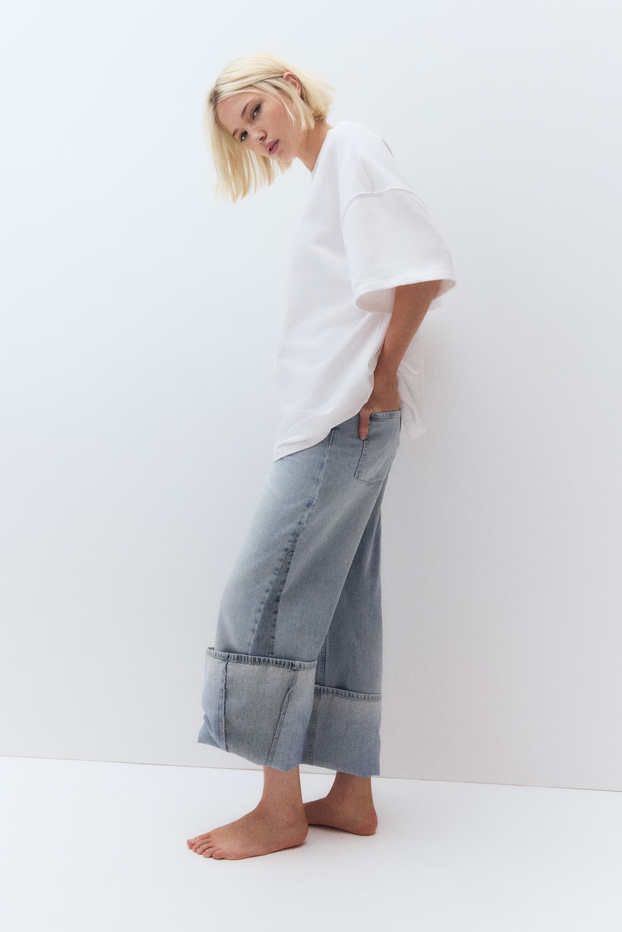 Oversized Short-Sleeved Sweatshirt | H&M (US + CA)