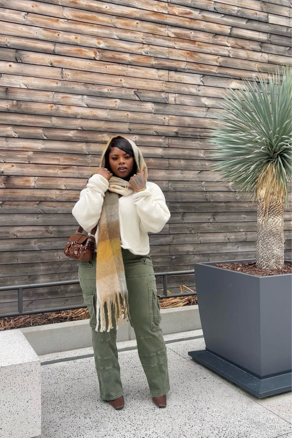 I know that summer is coming BUT we’re still experiencing a little cold weather still 
The pants and sweater are from Fashion Nova “On Command Cargo Jean” and “By the Fireplace Cardigan"

#LTKbeauty #LTKstyletip #LTKmidsize