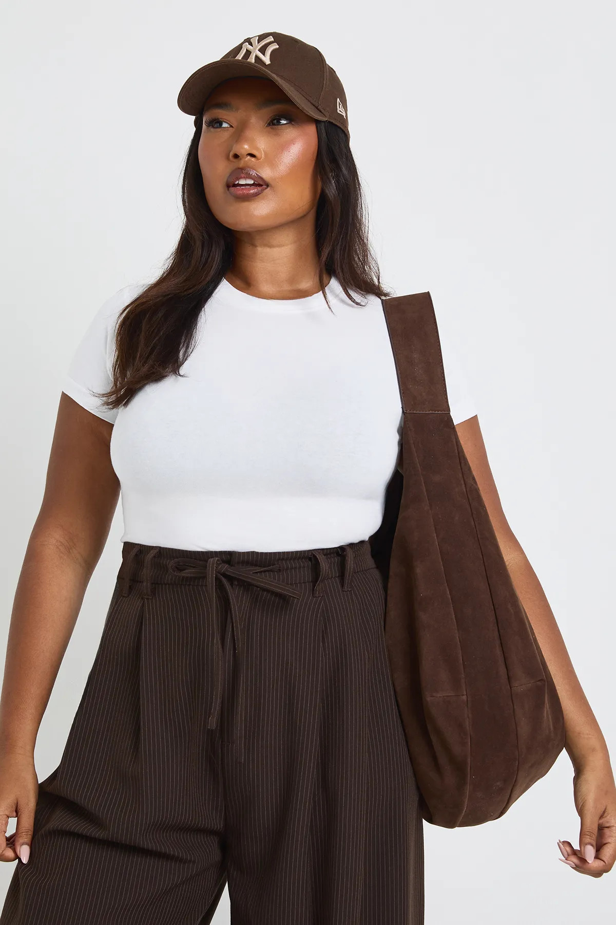 boohoo Women's Plus Basic Short Sleeve Longline Fitted Top in White | Size: 18 | Knitted | boohoo (US & Canada)