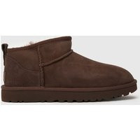 UGG Classic Ultra Mini Boots in Burnt Cedar | Schuh
