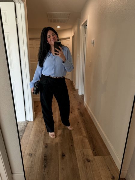 Work outfit || wearing a medium in the top. Medium in the trousers and the shoes are so comfy!

xo, Sandroxxie by Sandra www.sandroxxie.com | #sandroxxie 

#LTKSeasonal #LTKworkwear #LTKstyletip
