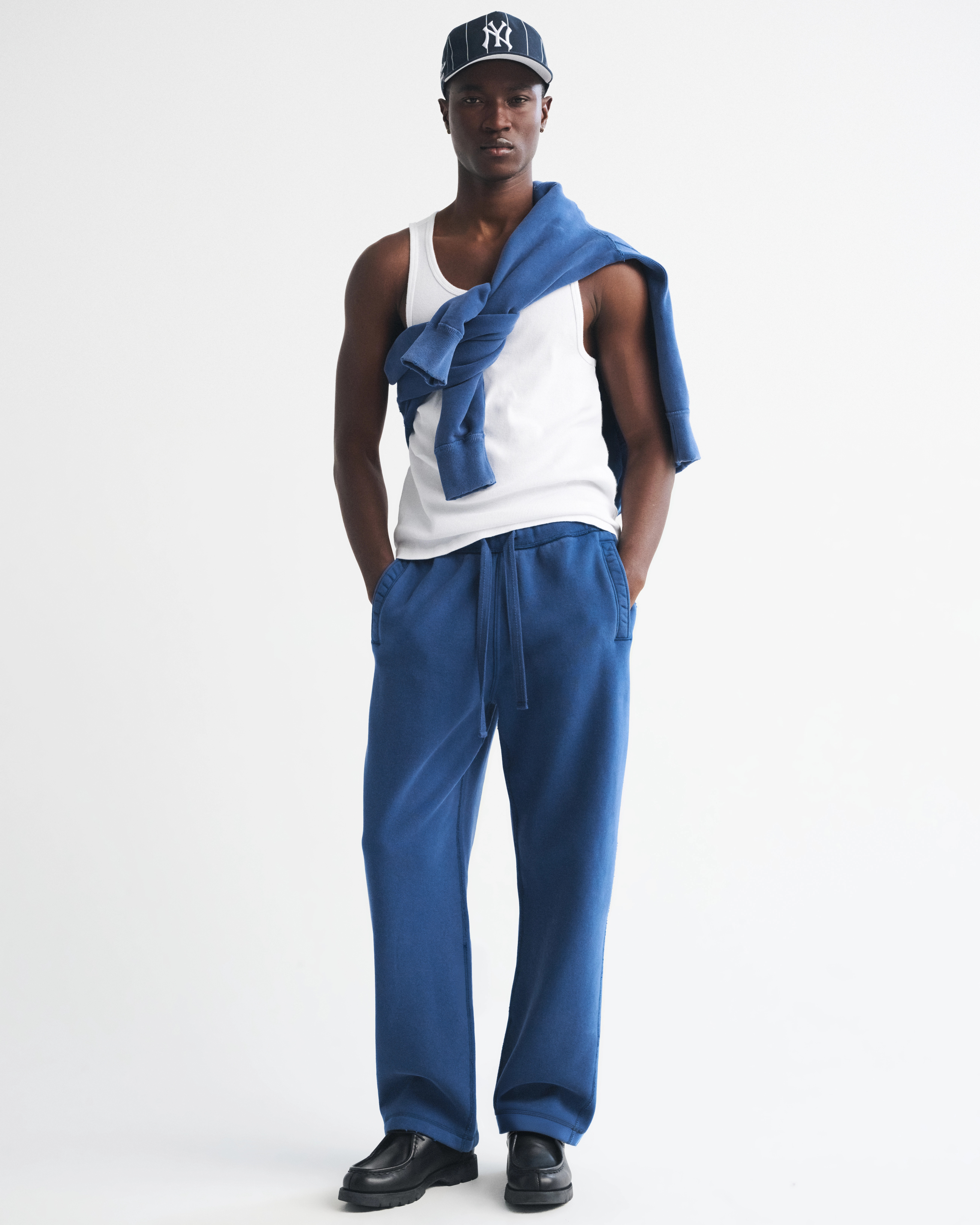 Heritage Heavyweight Baggy Open-Hem Sweatpant | Abercrombie & Fitch (US)