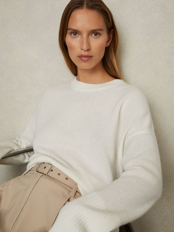 Wool-Blend Crew Neck Jumper in Cream | Reiss UK