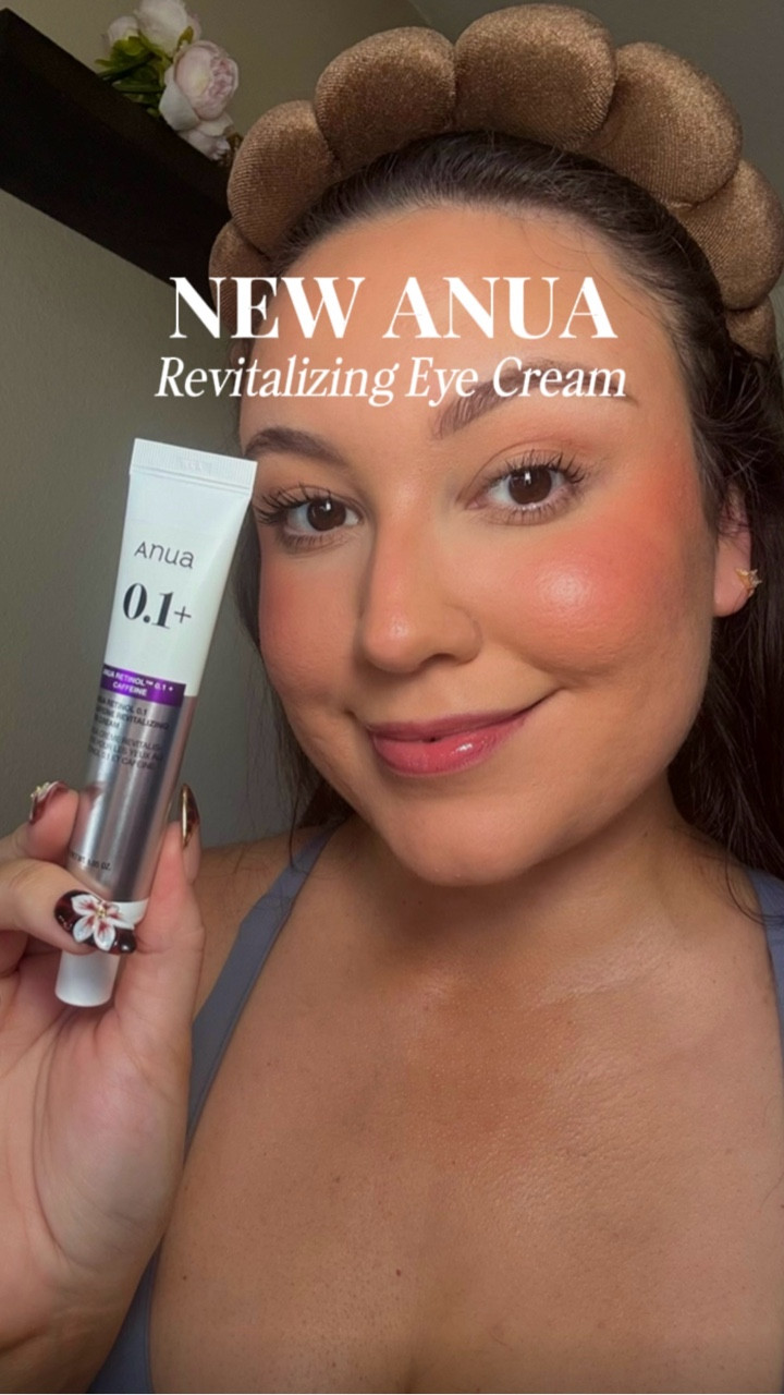 double the power with the new @anua_global revitalizing eye cream 💜✨

I love the fast absorbing formula and that it has both retinol and caffeine! 🫶🏻

🔗 on my ltk 💌
—
#anua #anuaskincare #eyecream #retinoleyecream #koreanskincare