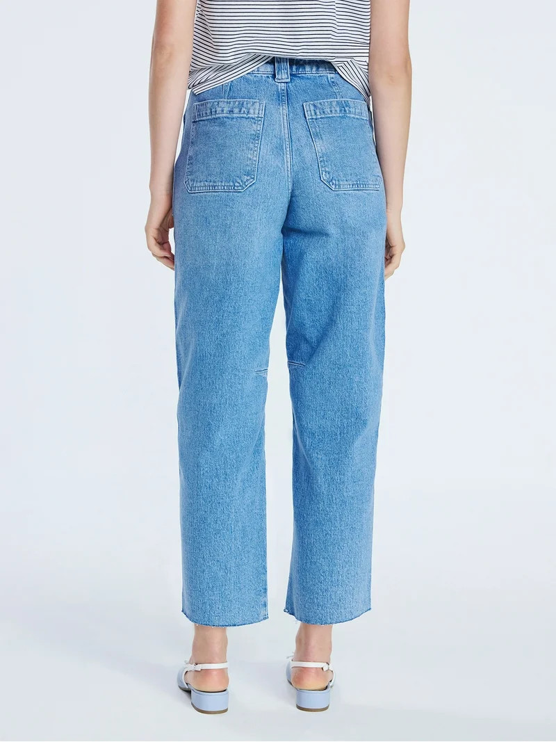 Free Assembly Women's Cropped Carpenter Barrel Jeans, 27" Inseam, Sizes 0-20 | Walmart (US)