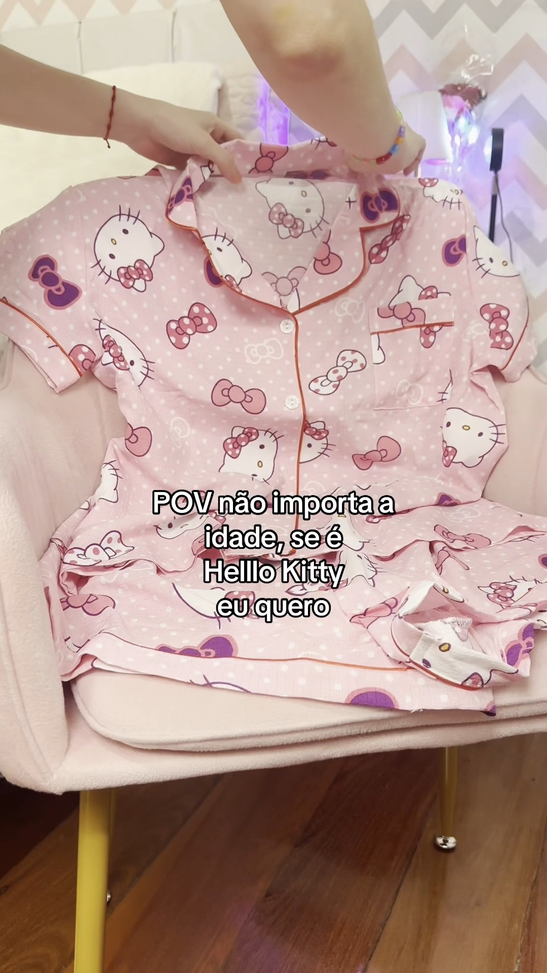 Que eu amo pijamas não é segredo né? 😅 se for um pijama da Hello Kitty óbvio que vou querer. 

#LTKbrasil