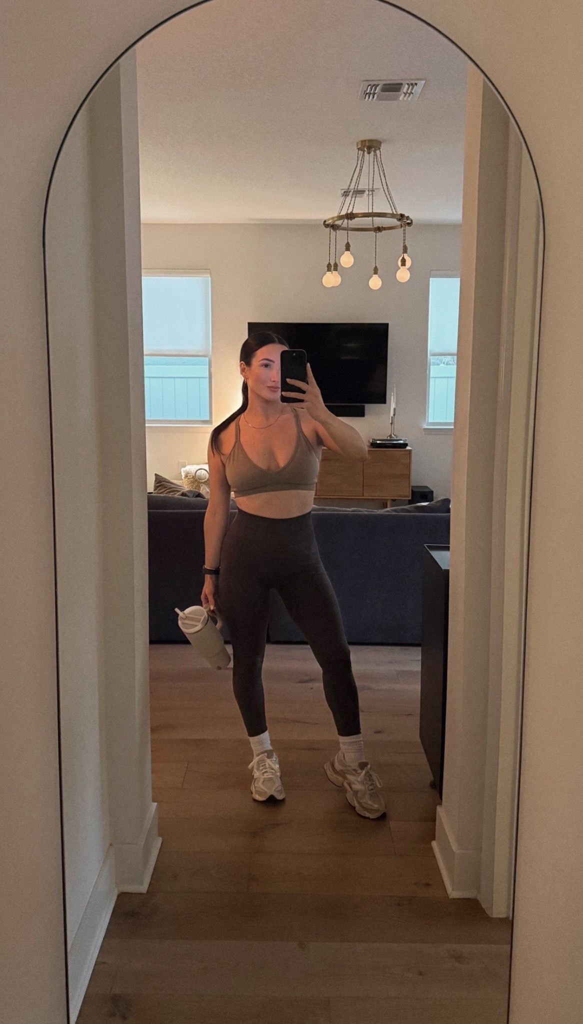 Brown set for Tuesday’s gym workoutt

#LTKootd #LTKActive