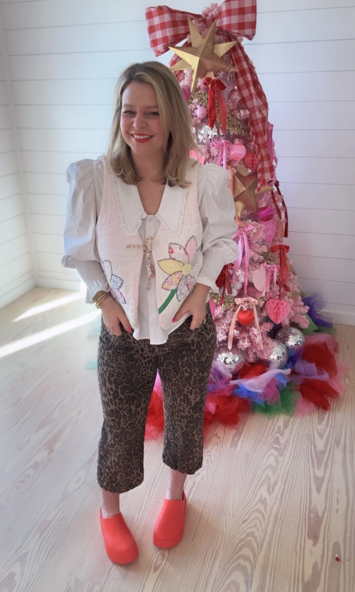 Loving this fun and funky outfit for Winter!

#LTKmomlife #LTKootd #LTKSeasonal