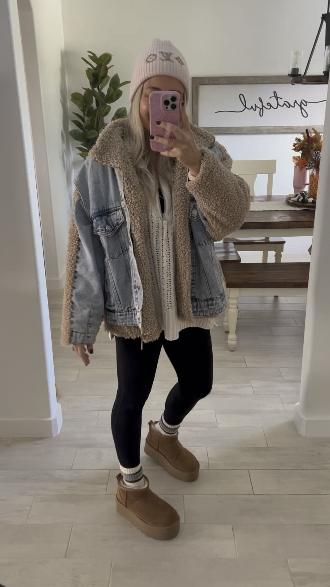 Sherpa denim jacket
Size xs
Leggings small
Platform Uggs tts
Comfy fall outfit 

#LTKShoeCrush #LTKStyleTip #LTKFindsUnder100