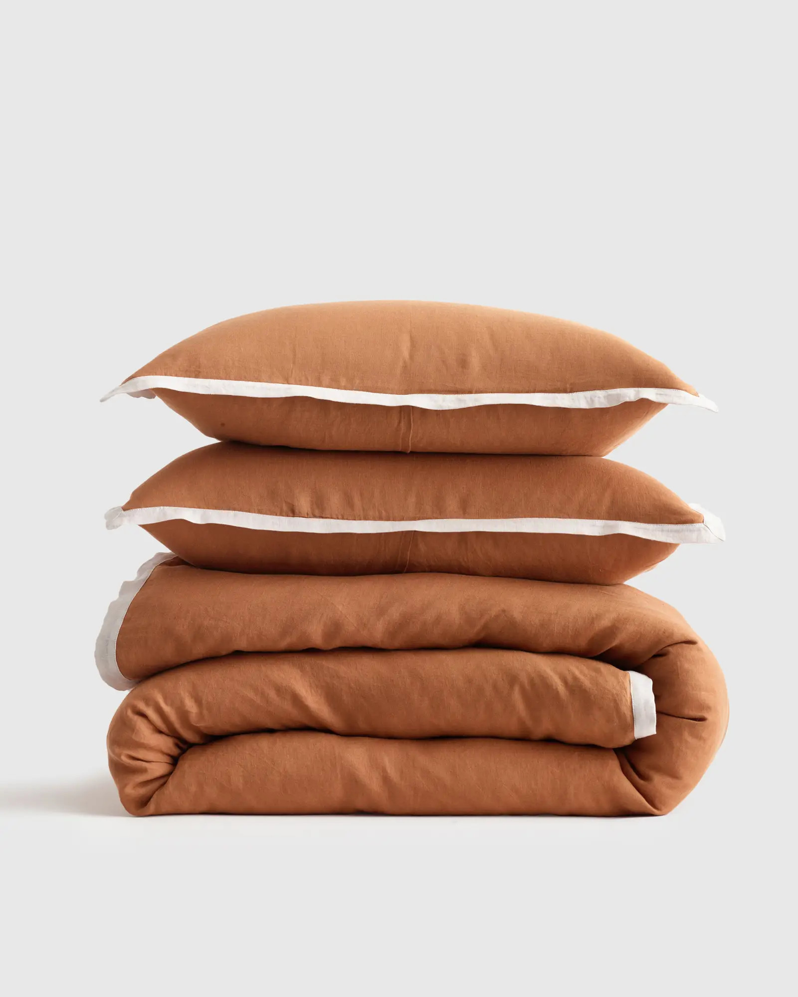 European Linen Contrast Flange Duvet Cover Set in Terracotta/sand | Quince