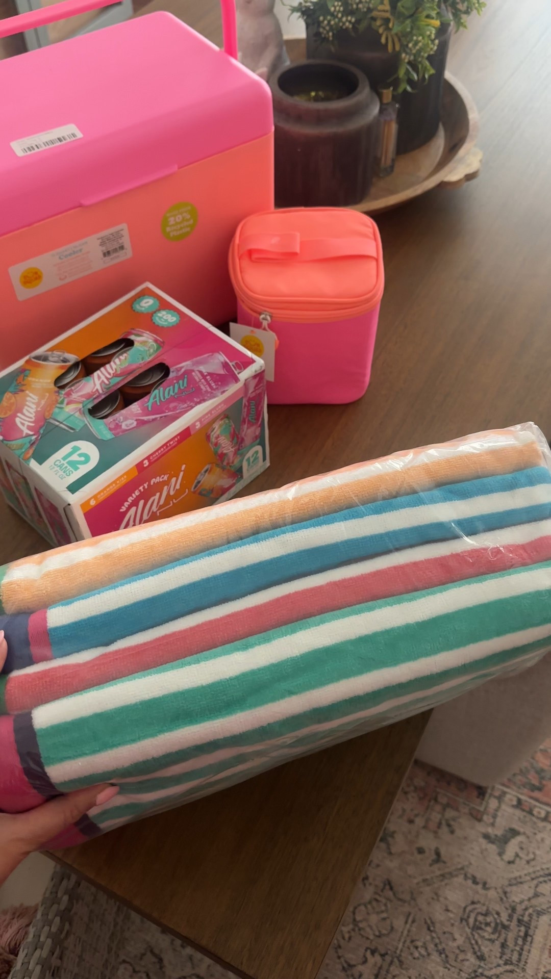 The best beach towel set on Amazon! Large, thick, wash well, affordable and arrive quick! 
.


#LTKSeasonal #LTKActive #LTKHome