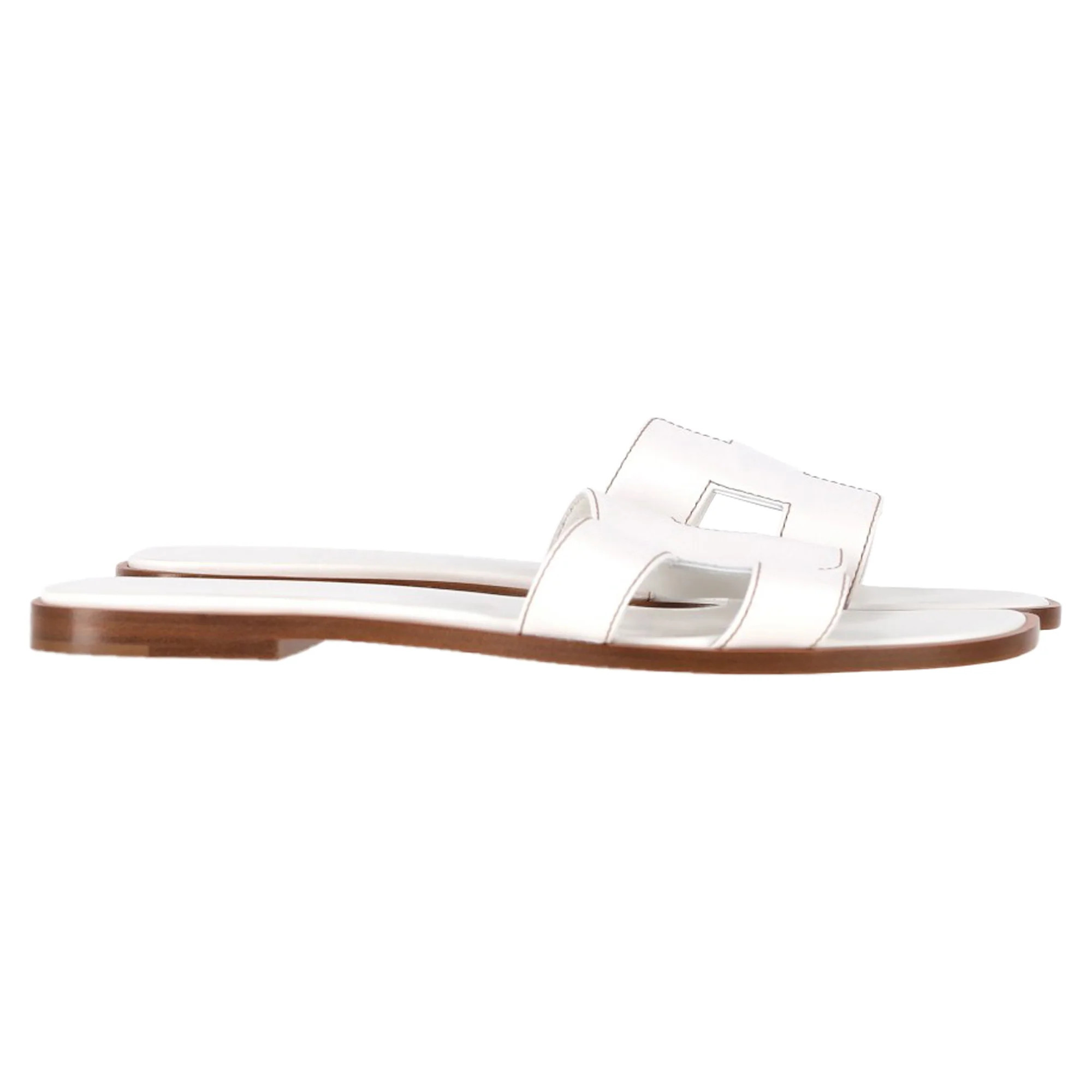 Hermès Oran Slip-On Flat Sandals in White Leather | Shop Simon