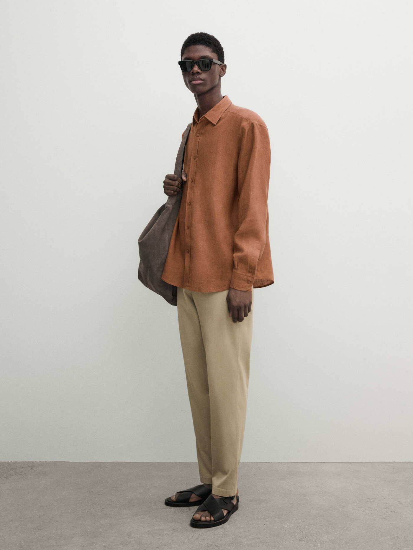 Slim-fit tricotine chino trousers | Massimo Dutti UK