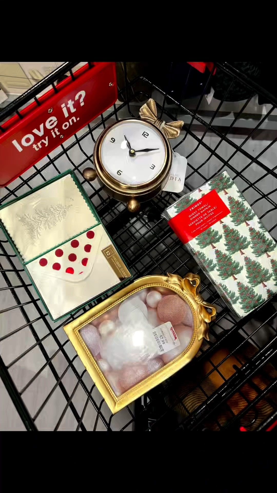 Spend a busy day with me!
Most days aren't this packed, but 'it's the season, right? 🤪

#LTKvlog #LTKgrwm #LTKdayinmylife