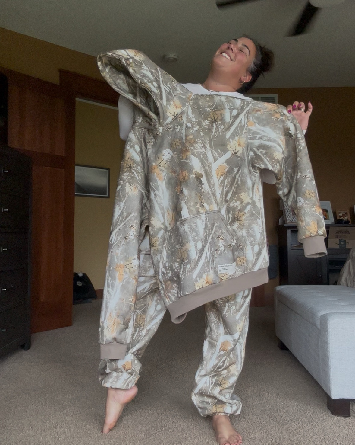 Level 100 comfort = achieved 

This Comfrt set comes in two colors and I have them both now. One with a hoodie and the other with a crew neck.

AND they’re on a super sale right now so better to nab both sets while supplies last!!

I went with size large for both for ultimate coziness 🤘

#LTKMidsize #LTKTravel #LTKSaleAlert

#LTKSaleAlert #LTKTravel #LTKMidsize