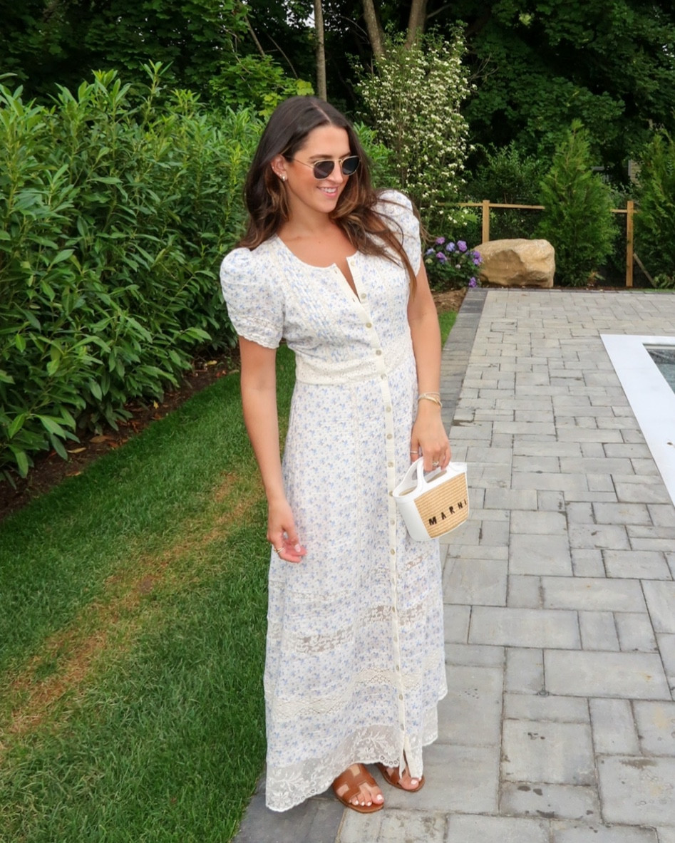 Wearing a size 4 



#LTKfit #LTKFind #LTKstyletip