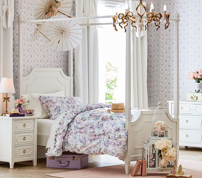 LoveShackFancy Lattice Bow Wallpaper | Pottery Barn Kids