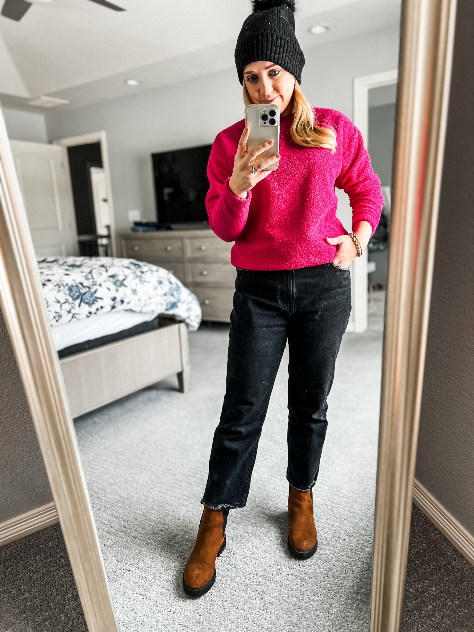 I wear a 27 short in the straight black jeans from Abercrombie and they fit TTS. Chelsea boots fit TTS and are 40% off. Sharing similar sherpa sweaters. 
Winter outfit. Petite jeans. Black jeans. Chelsea boots. 

#LTKsalealert