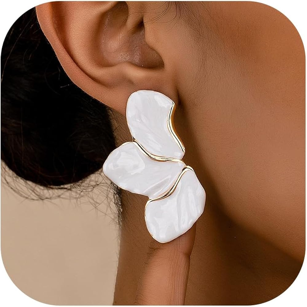 Statement Raffia Flower Earrings for Women - Large Unique Floral Design Lightweight White Blossom... | Amazon (US)