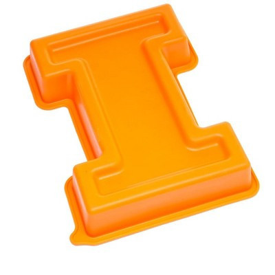 MasterPieces FanPans NCAA Illinois Fighting Illini Logo Silicone Cake Pan | Target