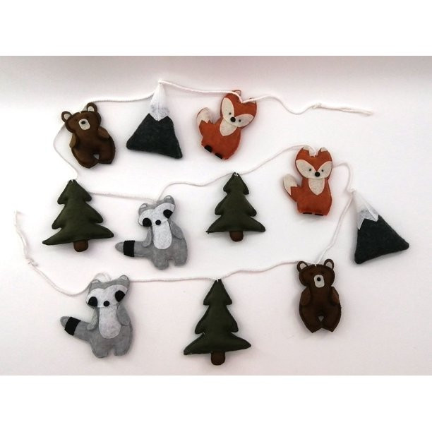 Holiday Time Woodland Animal Garland, 6’ - Walmart.com | Walmart (US)