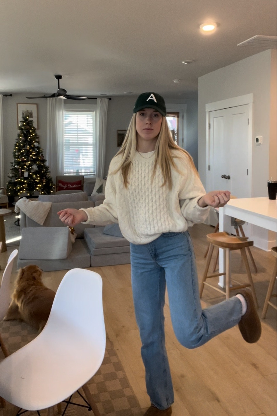 Casual mom ootd. I love this new baseball cap 🤍

#LTKStyleTip #LTKSeasonal #LTKFindsUnder50