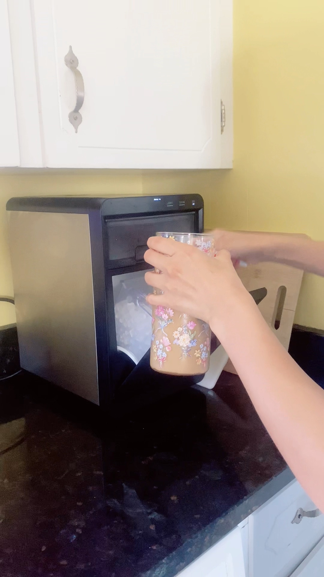 Love this ice maker!

#LTKvlog