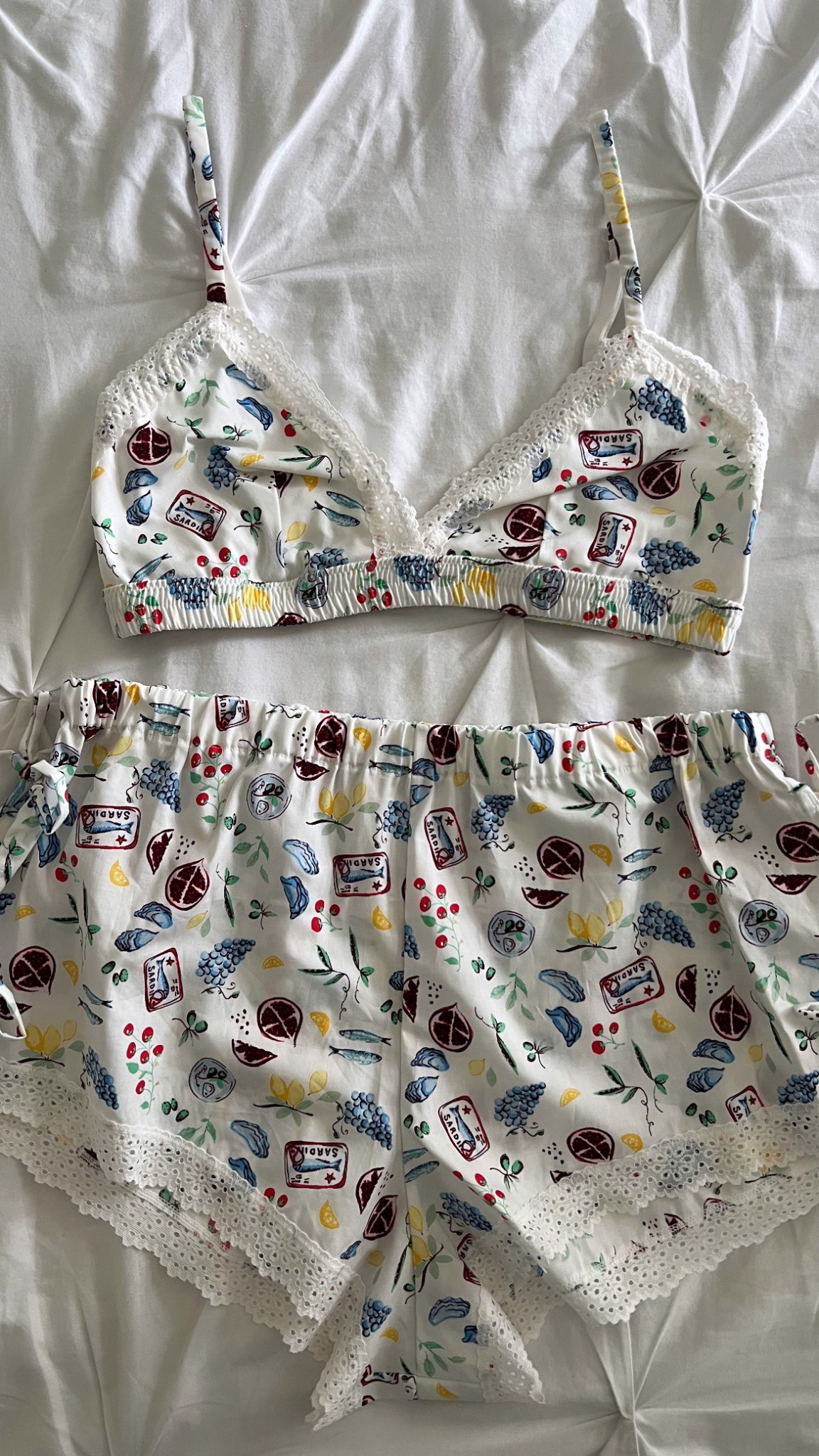 Got a size M but could’ve gotten the S. 

#LTKFindsUnder50 #LTKTravel