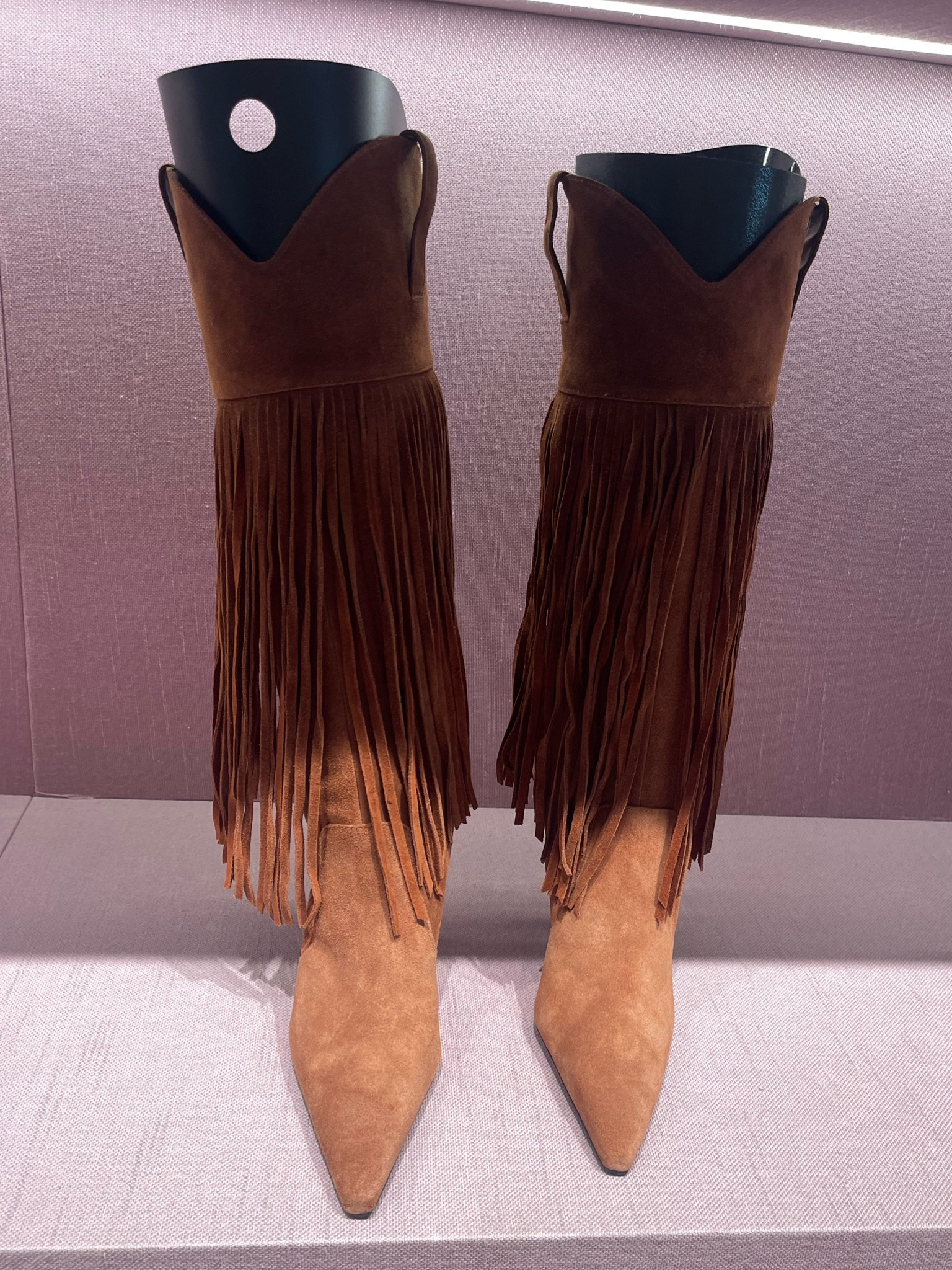 Fringe fun !!!! 

#LTKShoeCrush #LTKStyleTip #LTKSeasonal