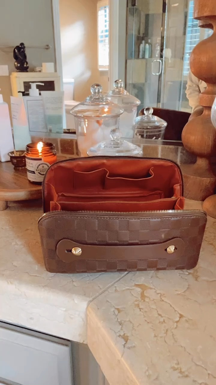 Viral travel bag from Amazon! More color options available. Definitely bringing it on all our 2025 travels! 👏🏻

#LTKSaleAlert #LTKFindsUnder50 #LTKTravel