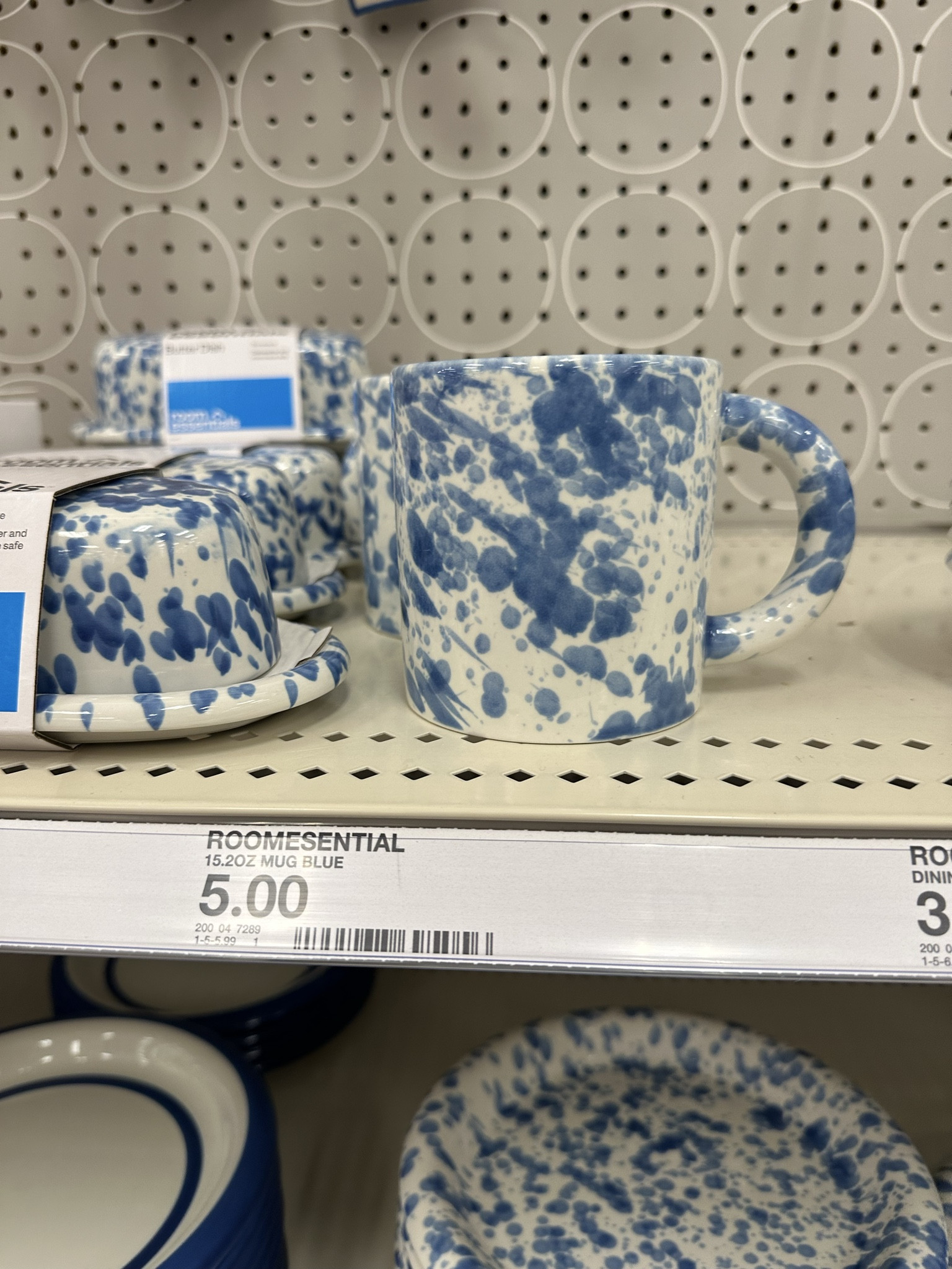 Loving the speckled plastic dishes as a boy mom

#LTKmomlife #LTKdayinmylife #LTKHome