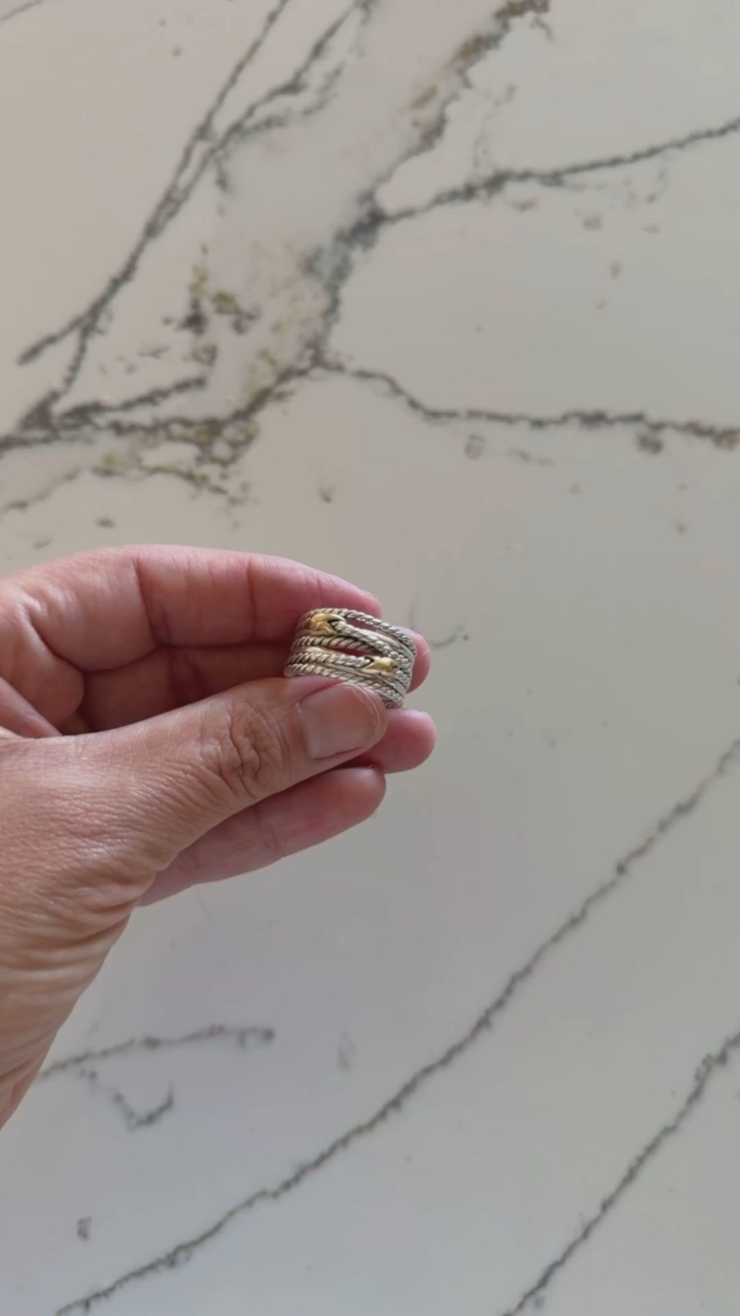 Fits tts and so nice! 



#LTKOver40 #LTKBeauty #LTKGiftGuide