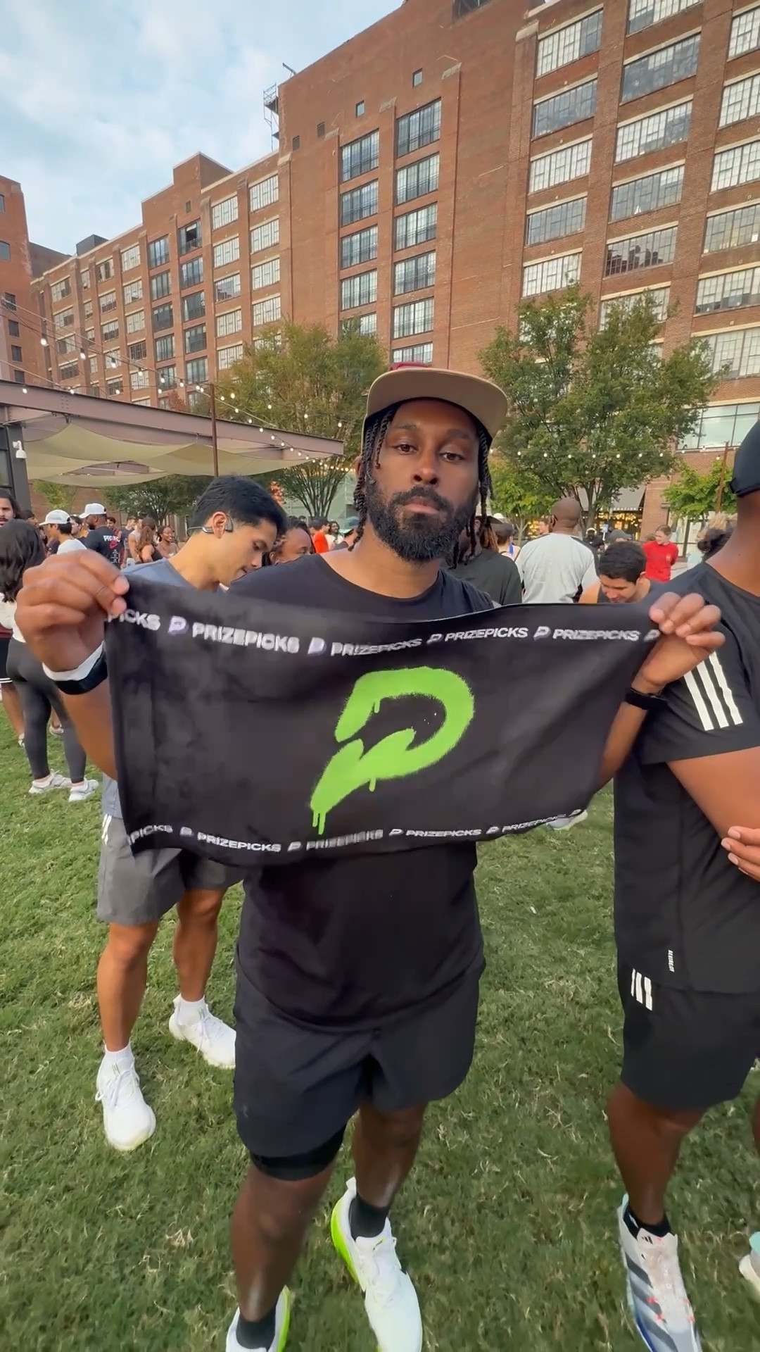 Another humid run but at least the run felt amazing in my Vomeros  

#LTKShoeCrush #LTKActive #LTKMens