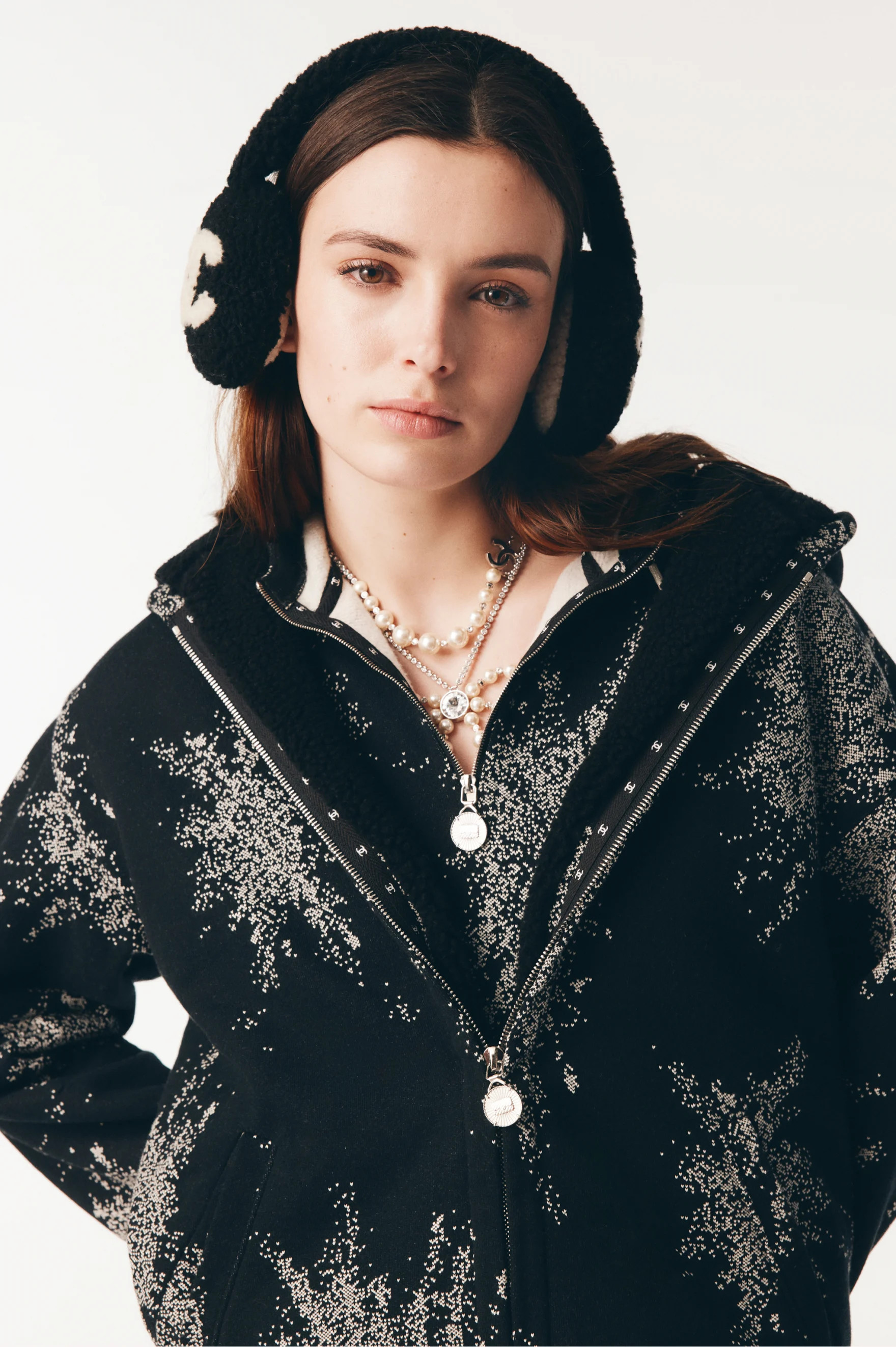 Sweatshirt - Cotton, black, white & gold — Fashion | CHANEL | Chanel, Inc. (US)