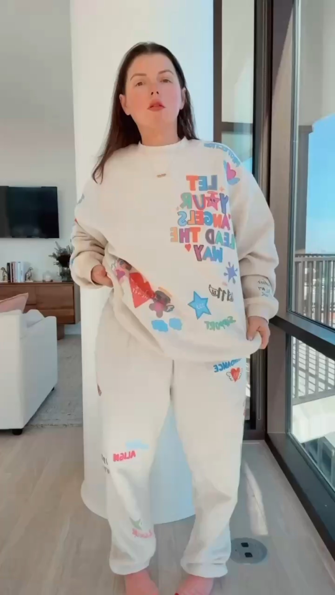 wearing a size up in sweatsuit. This is the softest material of any of my sweats, super cozy

#LTKHoliday #LTKGiftGuide

#LTKSeasonal #LTKootd